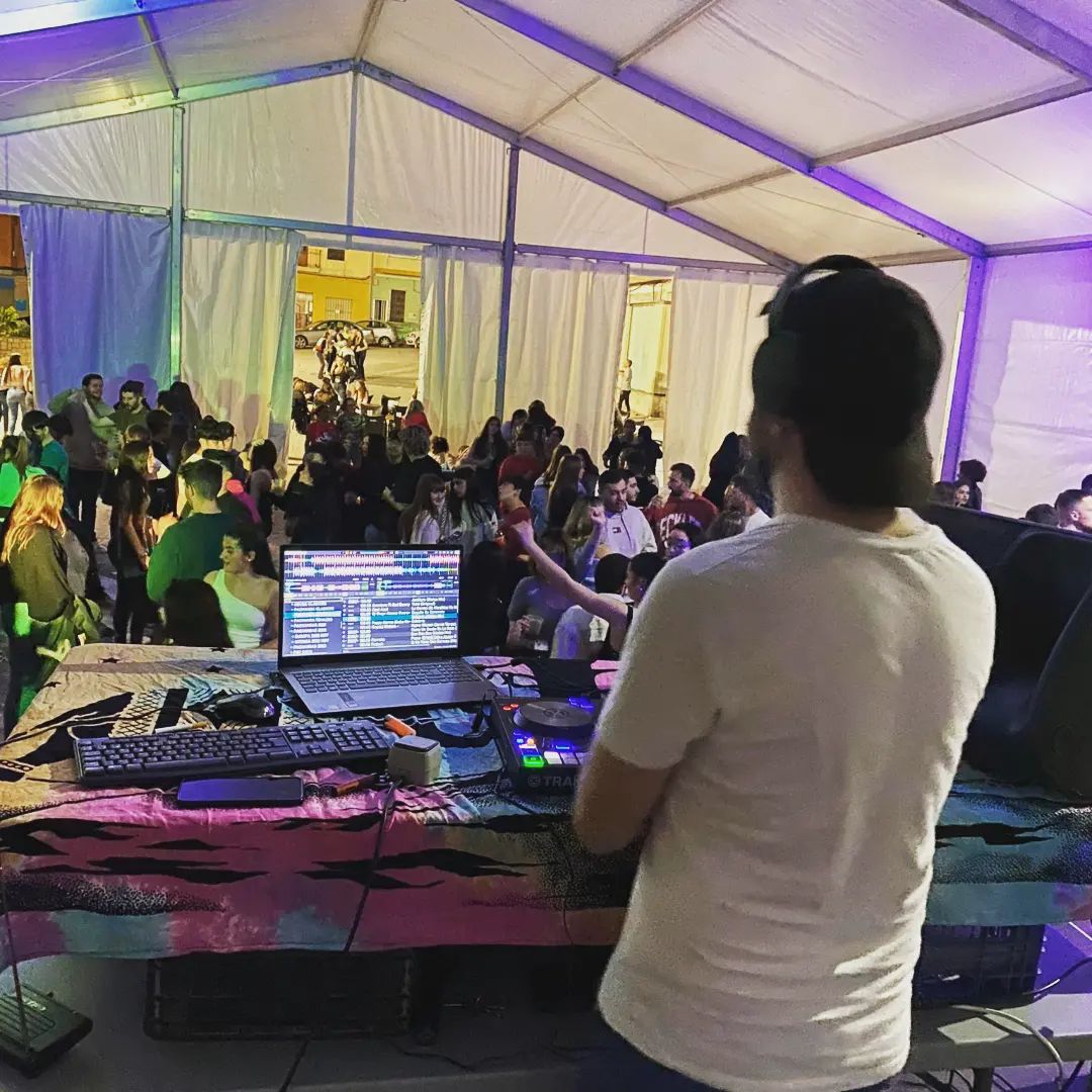 Kike Soriano | Dj - DJ