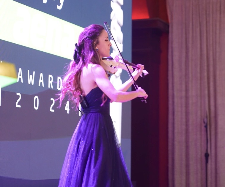 Ely Lee violin - Violinista/Cellista