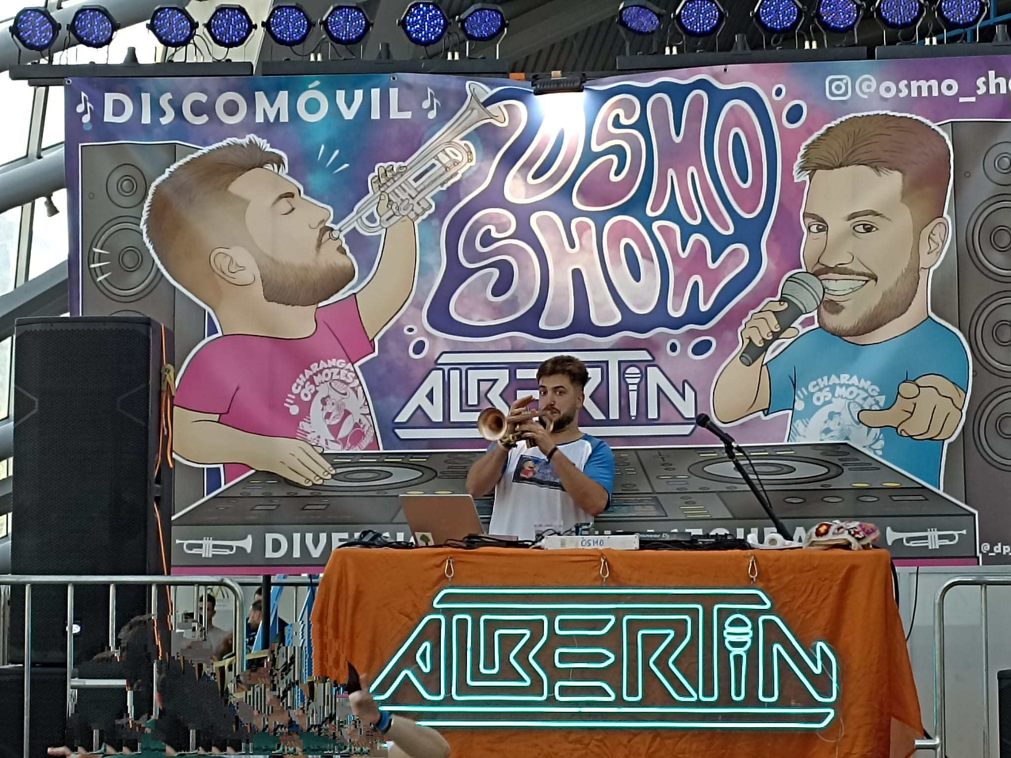 Dj Albertin, Discomovil OsMo Show