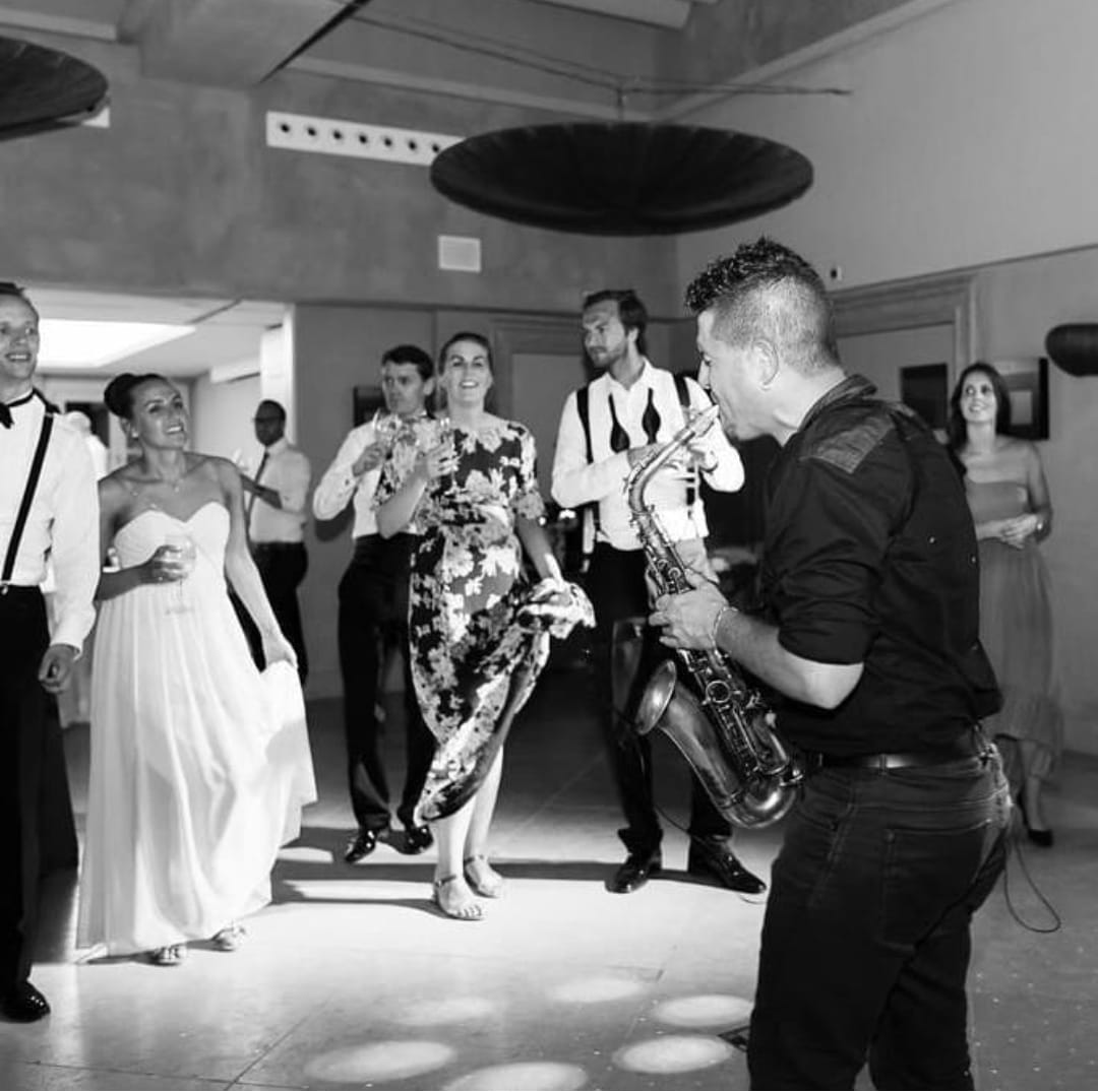 Clydesax