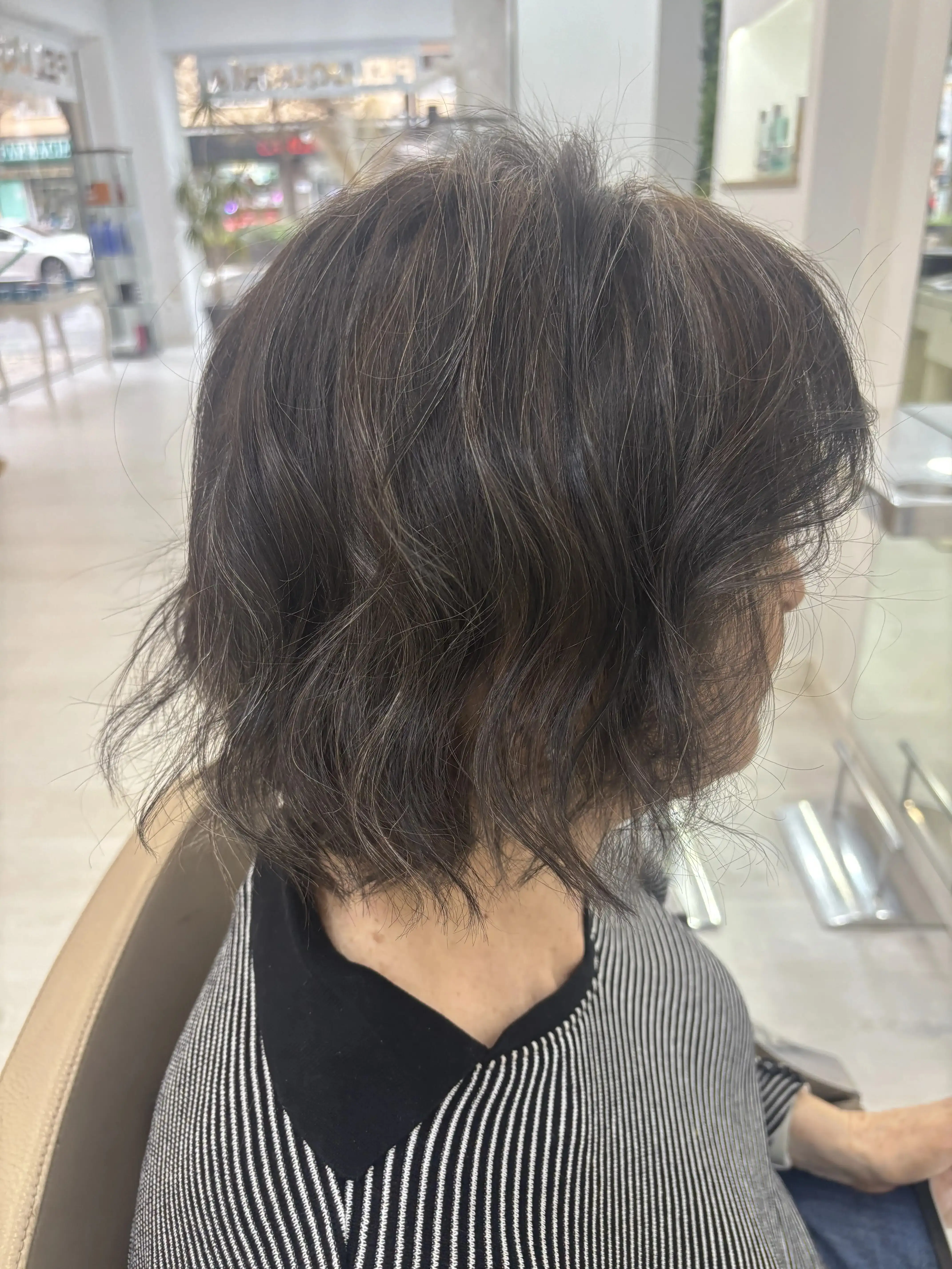 Peluqueros , Estilistas y Maquilladores - Calyra Hair & Beauty Salon - foto 11