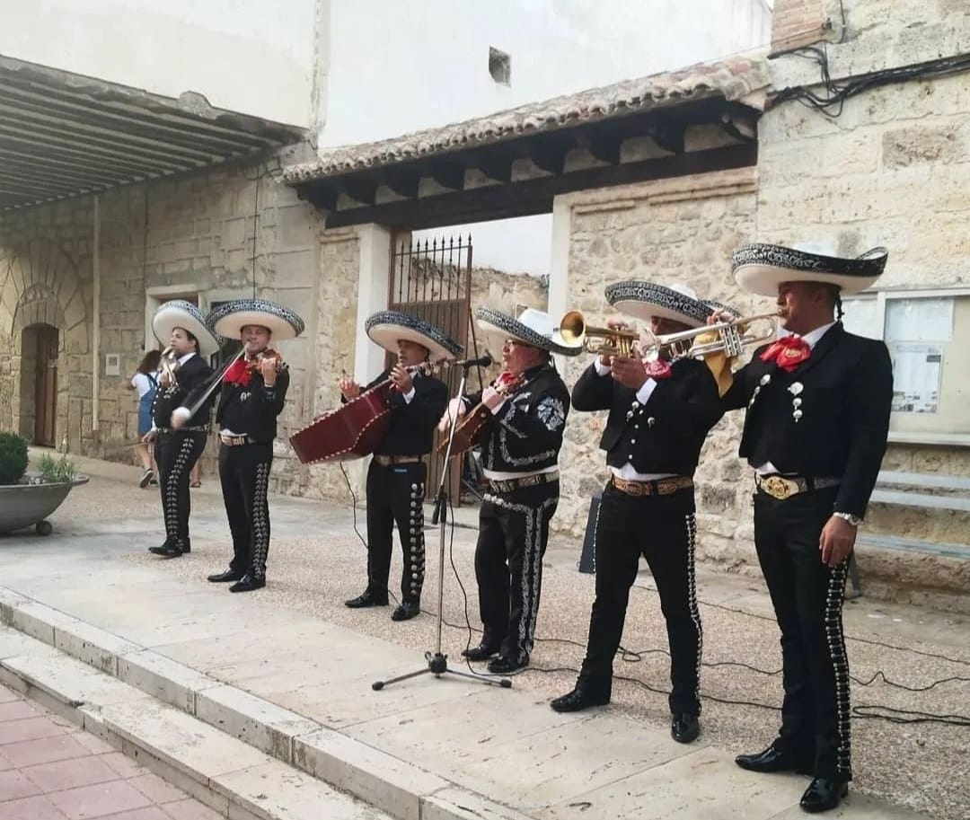 Mariachi Voces de América